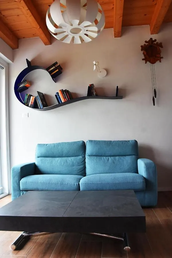 Grandin Holidayhouse Domaso 0*,