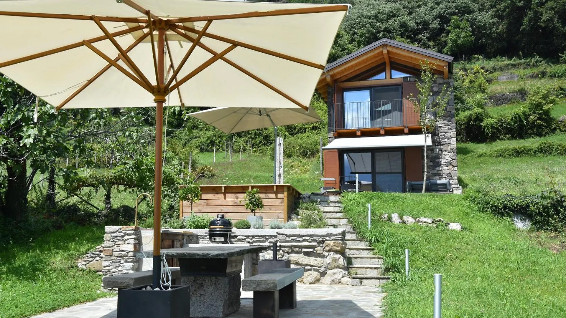 Grandin Holidayhouse Domaso Olaszország